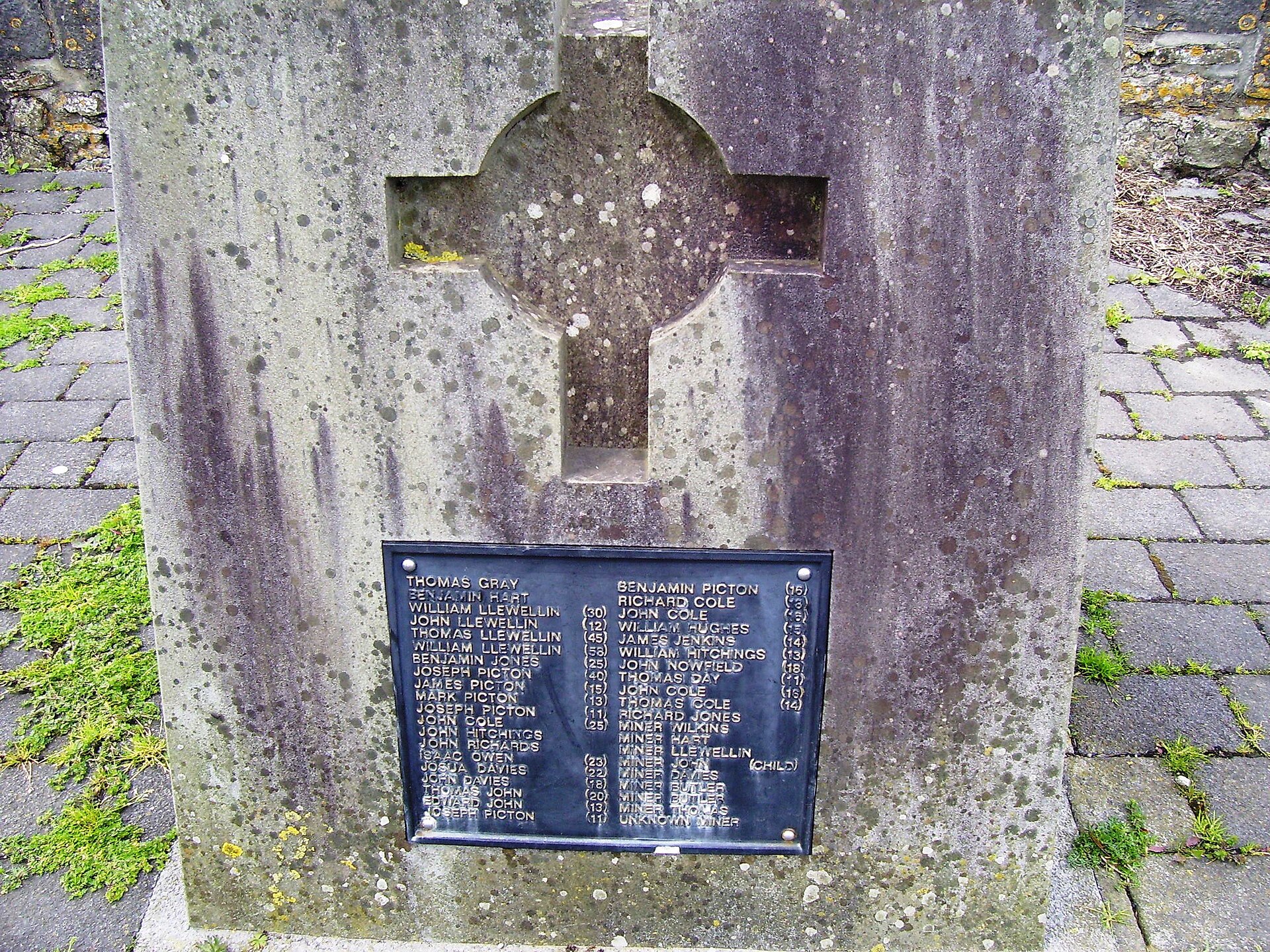 A memorial stone at Landshipping Quay listing the names of those killed in the 1844 Garden Pit disaster.
