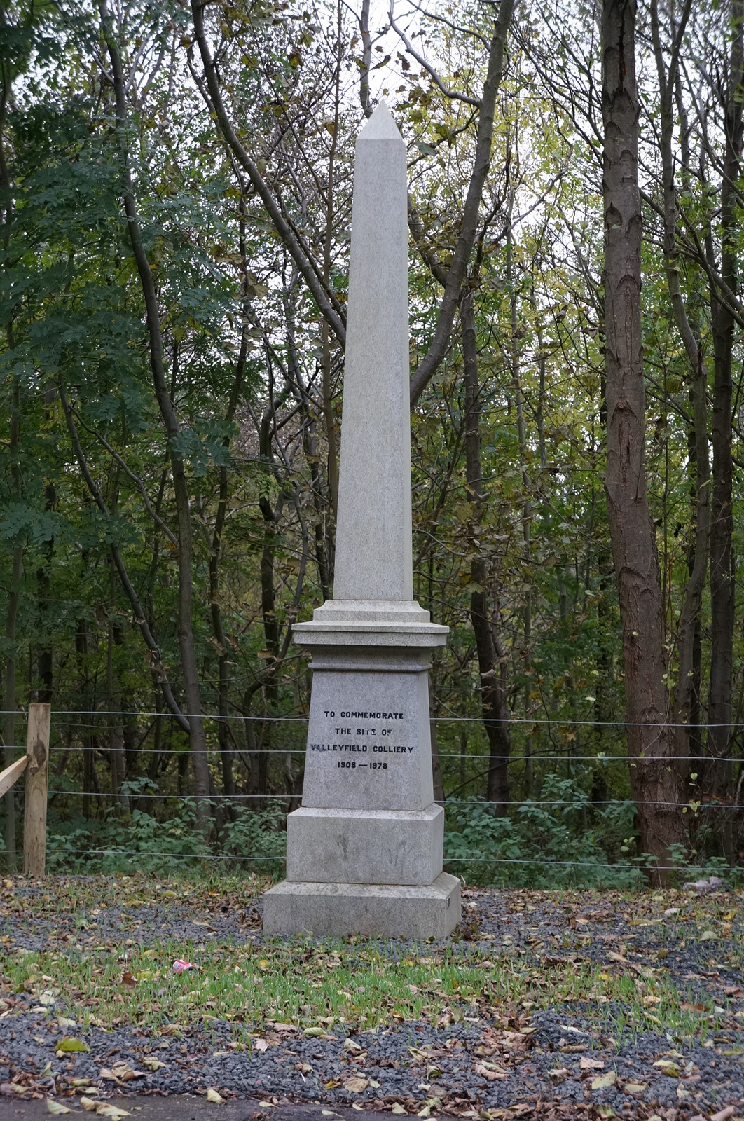 The stone memorial at High Valleyfield commemorating the colliery, 1908 to 1978.