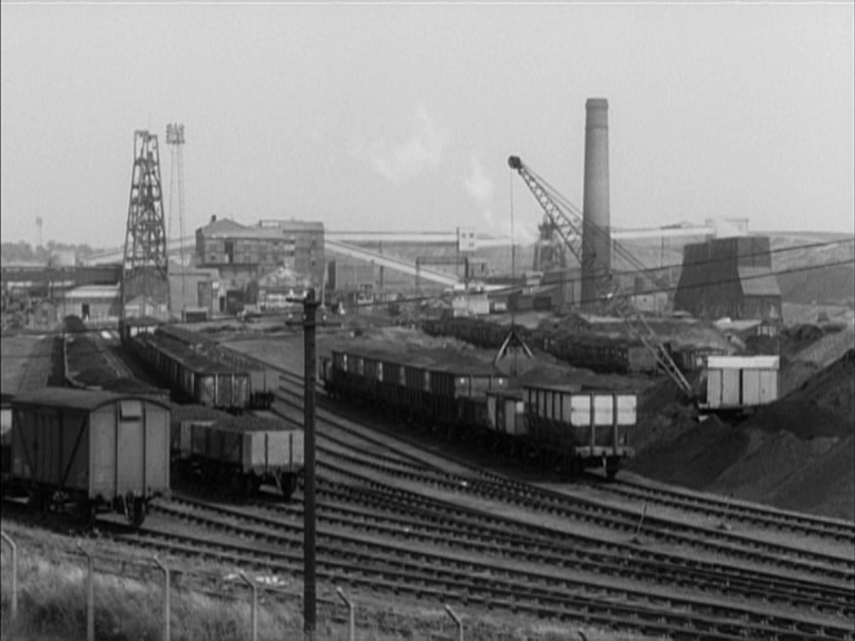 Hickleton Main Colliery at Thurnscoe photographed in 1967, its headgear and surface plant in operation
