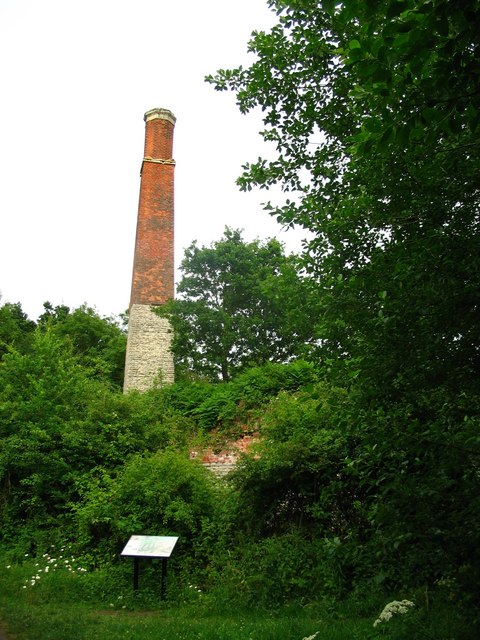 The surviving chimney of the disused Brandy Bottom engine house, part of Parkfield Colliery