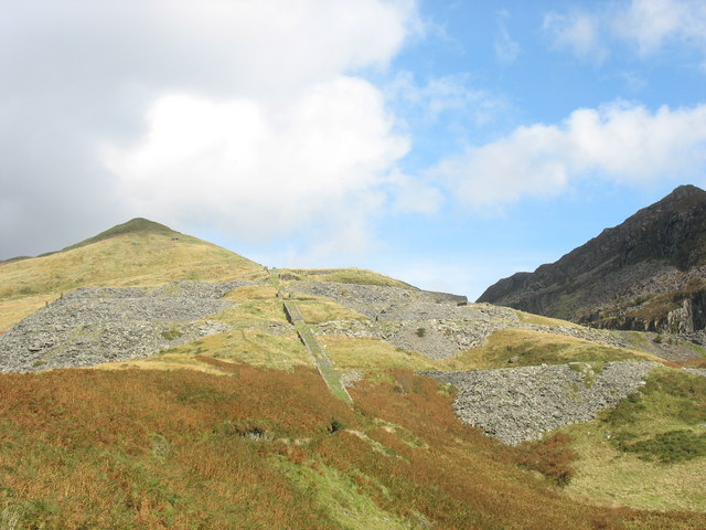Overview of the disused Prince of Wales slate quarry at Cwm Trwsgl, showing extraction galleries, processing areas and waste tips