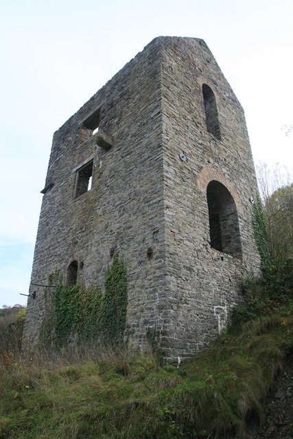The surviving engine house on Watson's Shaft at Tankerville Mine, Shropshire.