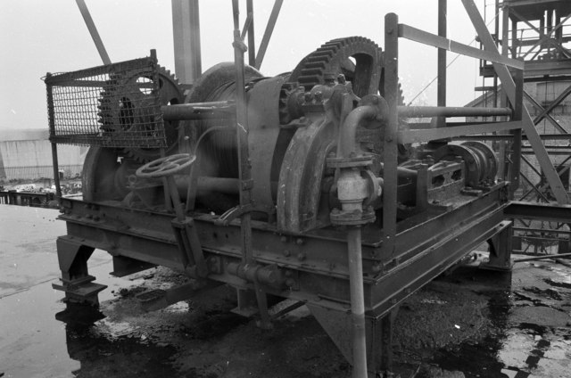 One of the colliery's original steam winches, preserved on the former Tilmanstone Colliery site.