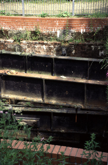 The surviving waterwheel pit at Wet Earth Colliery, part of James Brindley's 1750s drainage scheme.