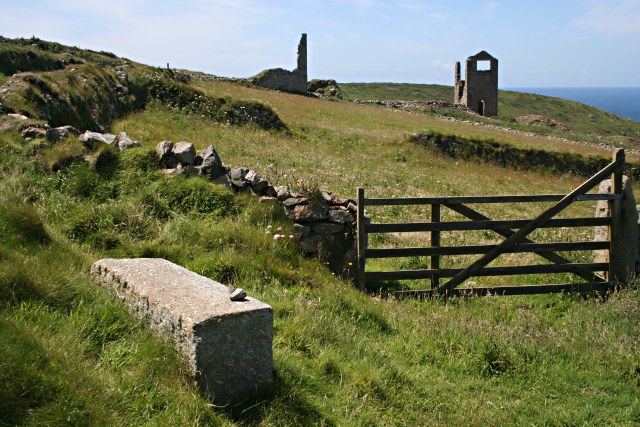 The ruined engine house at West Wheal Owles on the Cornish cliffs, site of the 1893 flooding disaster.