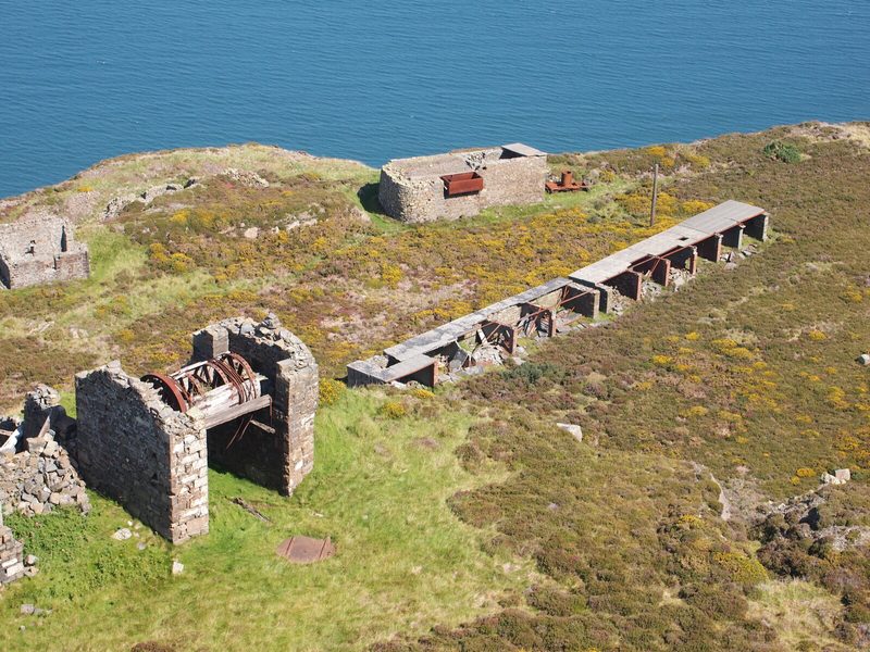 Disused benched workings on the mountain above Penmaenmawr, photographed in 2020.