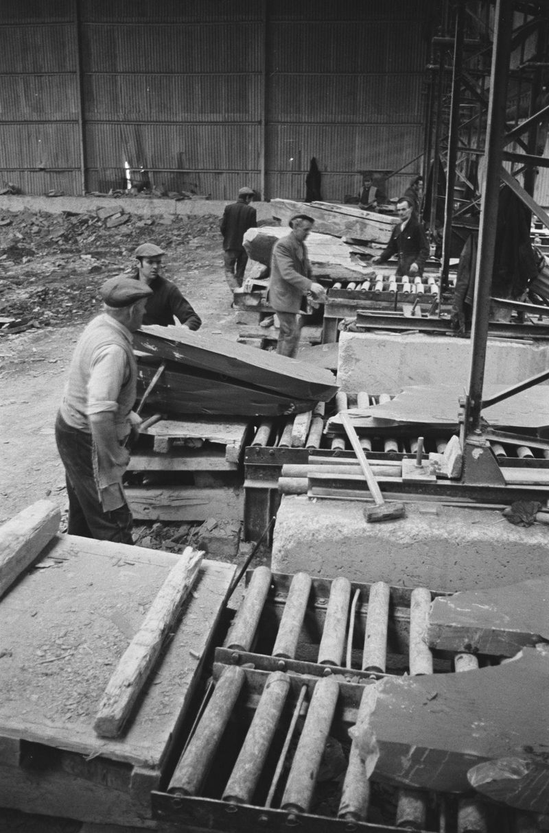 Black-and-white photograph of Penrhyn Quarry's stepped terraces and galleries, Bethesda, taken in 1970